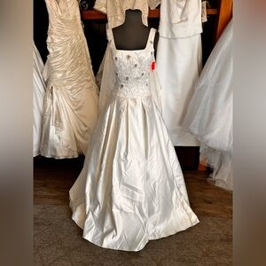 White Embroidered Satin Dress with Square Neck